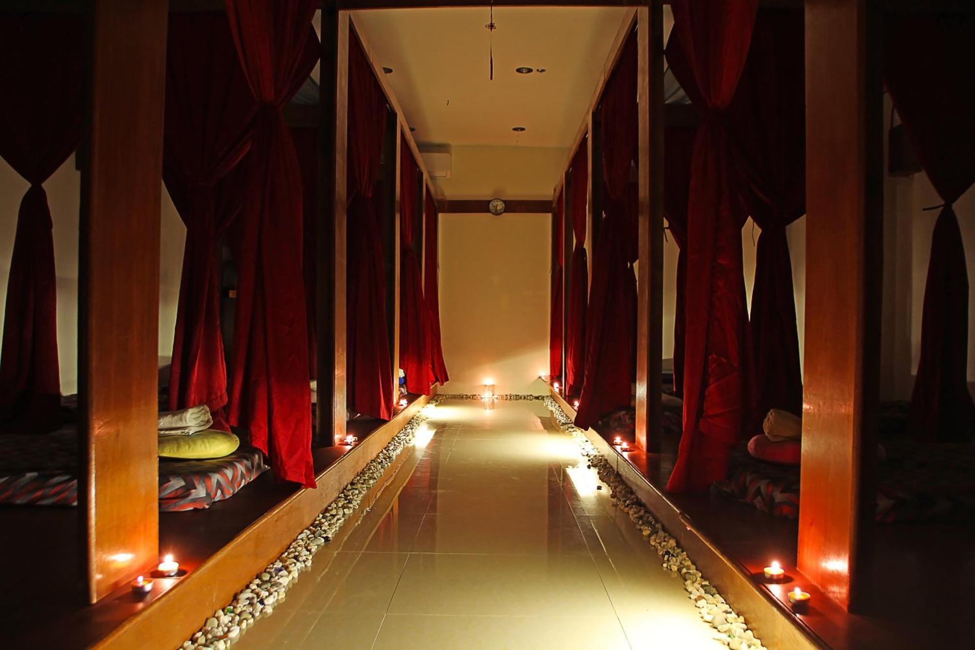 Palawan Uno Hotel Puerto Princesa Buitenkant foto