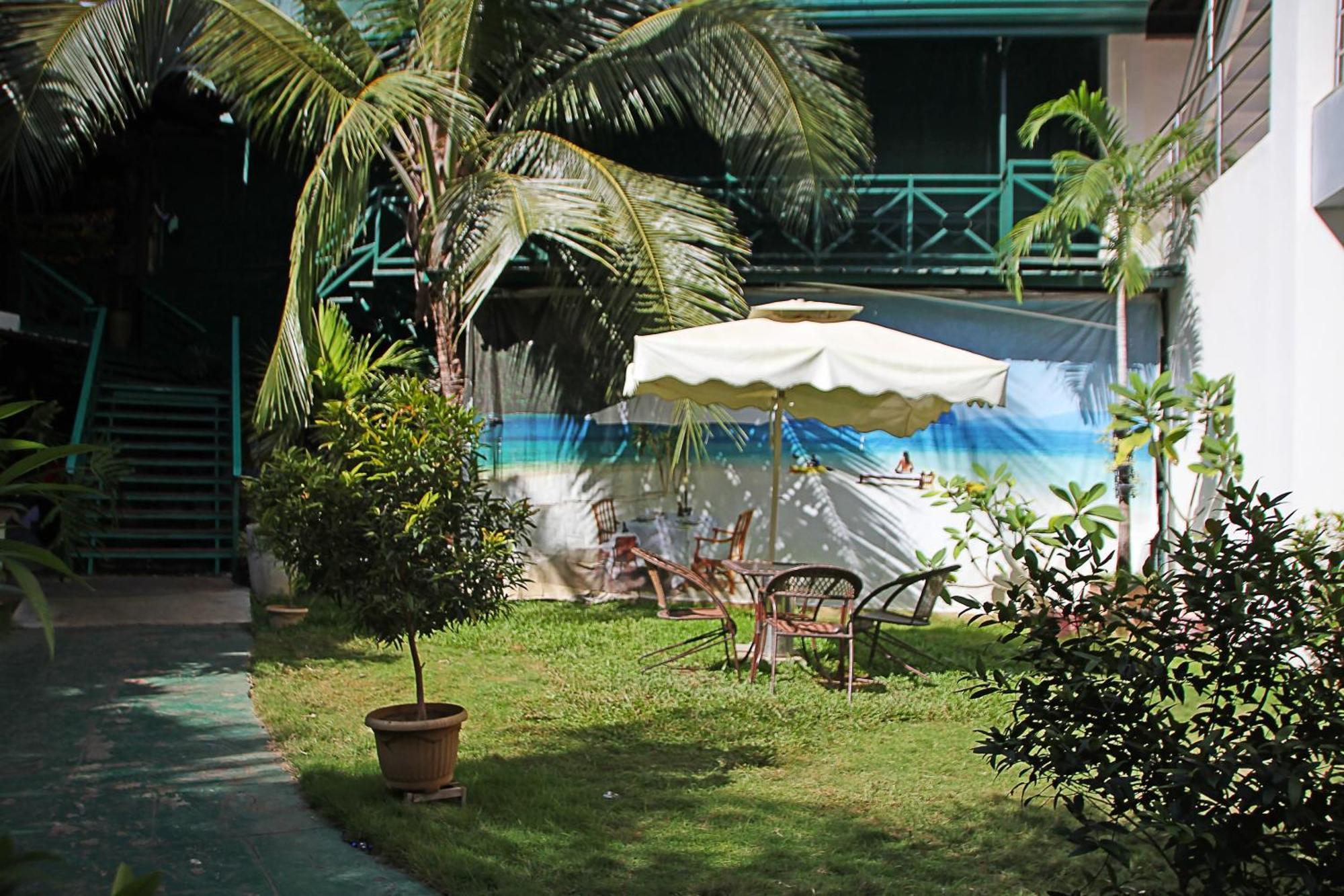 Palawan Uno Hotel Puerto Princesa Buitenkant foto