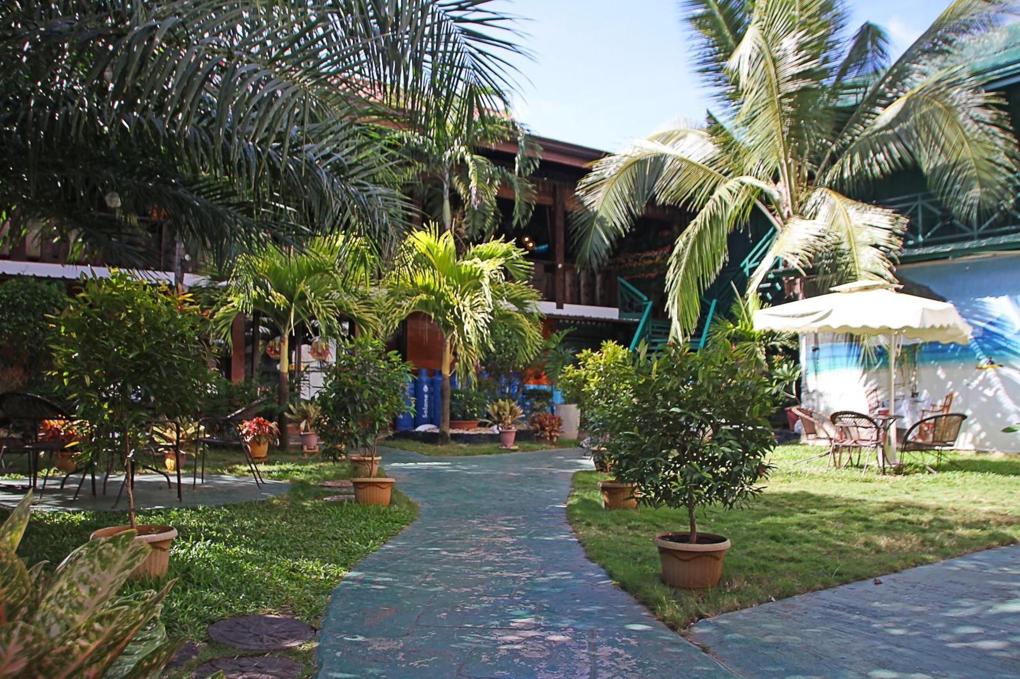 Palawan Uno Hotel Puerto Princesa Buitenkant foto